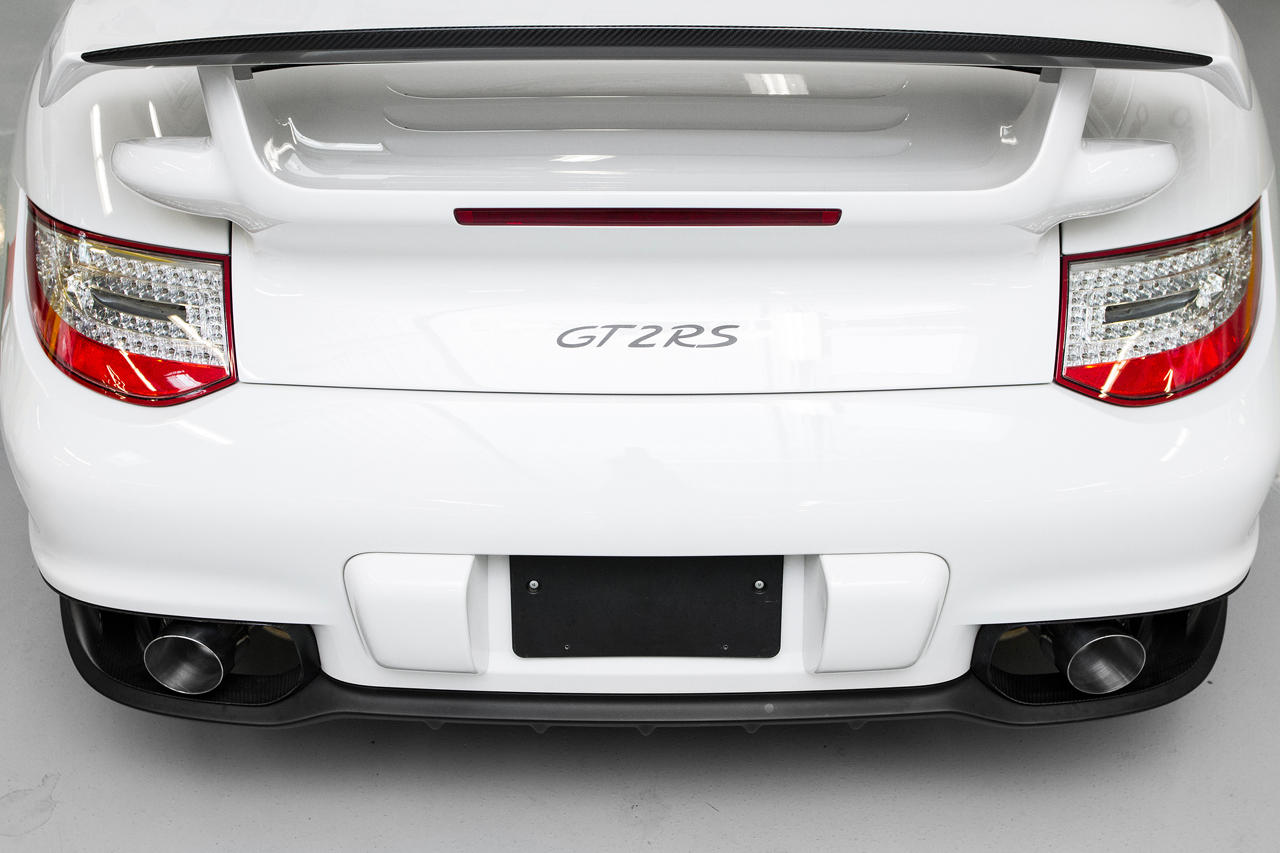 Fabspeed Porsche 997.2 GT2RS Performance Package (2011)